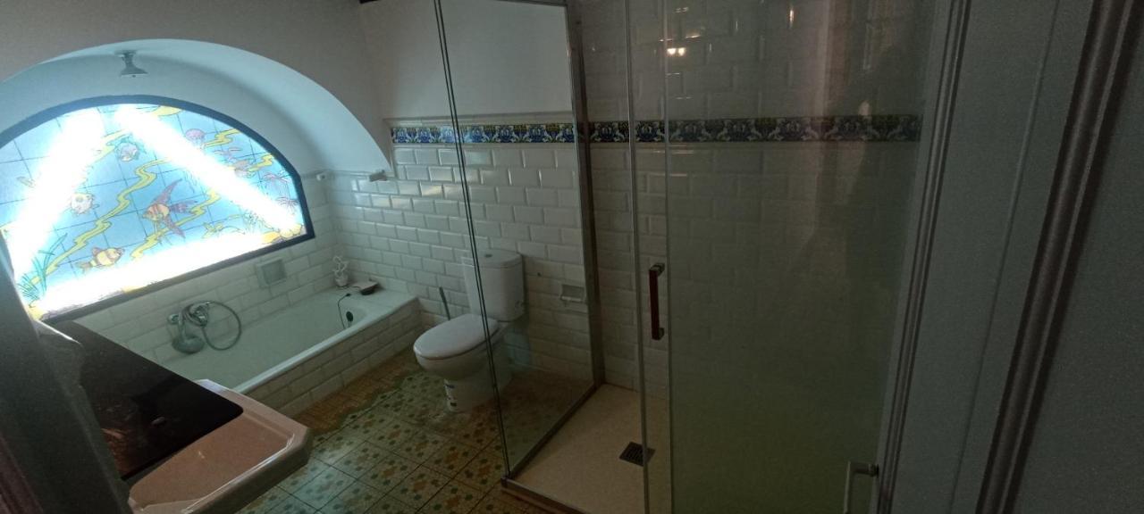 Casa Artistica Bed & Breakfast Gandia Bagian luar foto