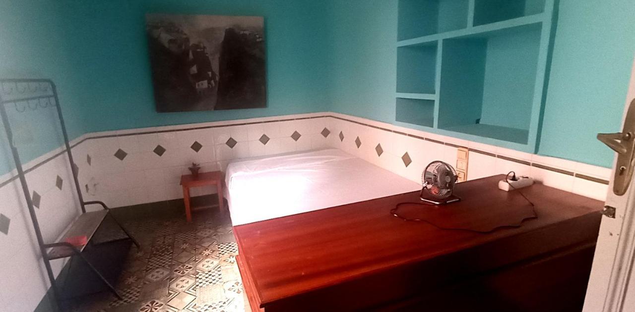 Casa Artistica Bed & Breakfast Gandia Bagian luar foto